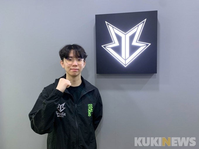 再次通过一 再次通过一