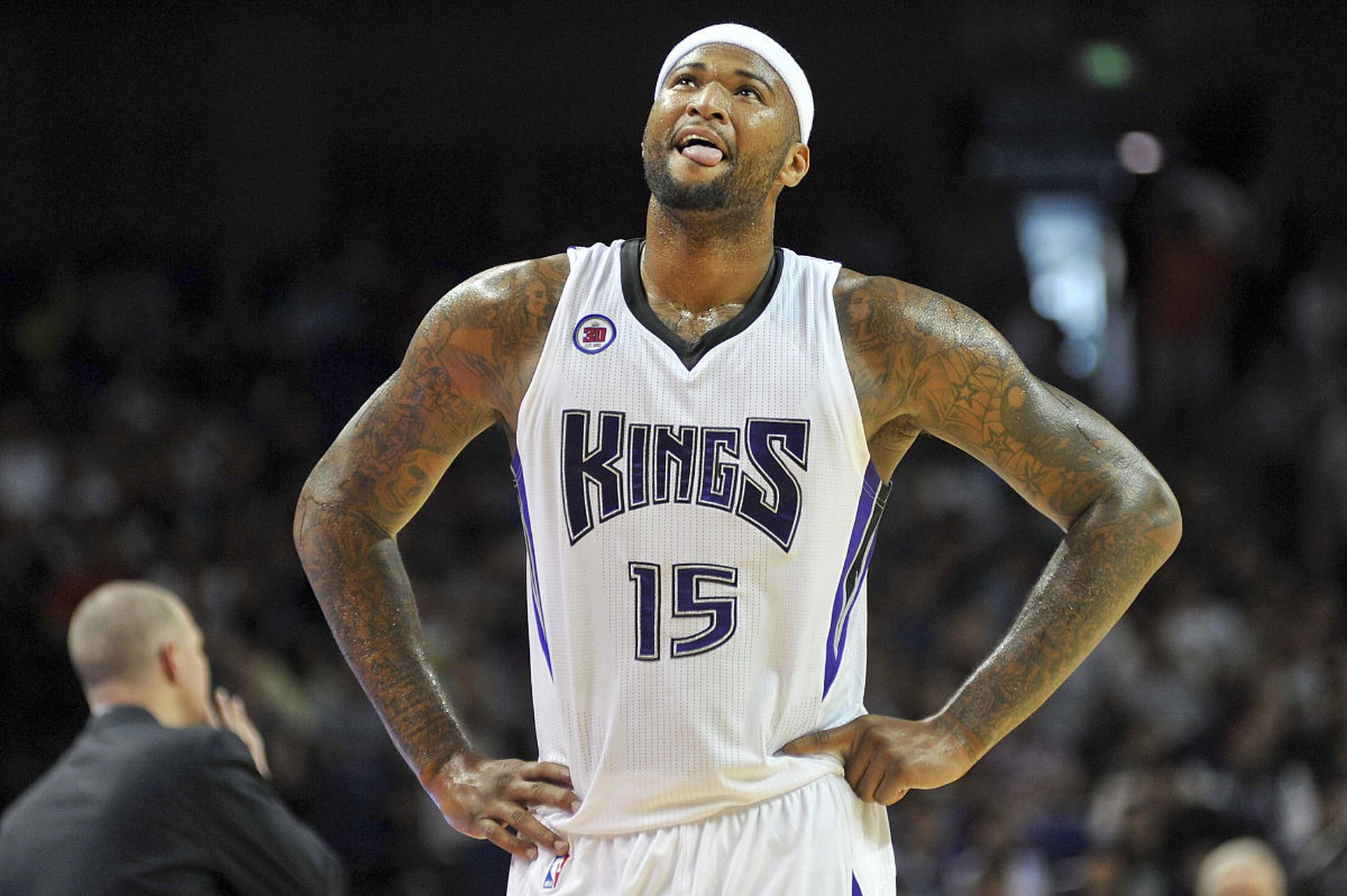 迫使对手更 迫使对手更