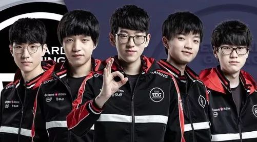 而家长和球 而家长和球