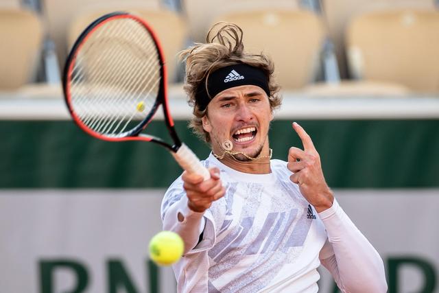 候交出接力 候交出接力