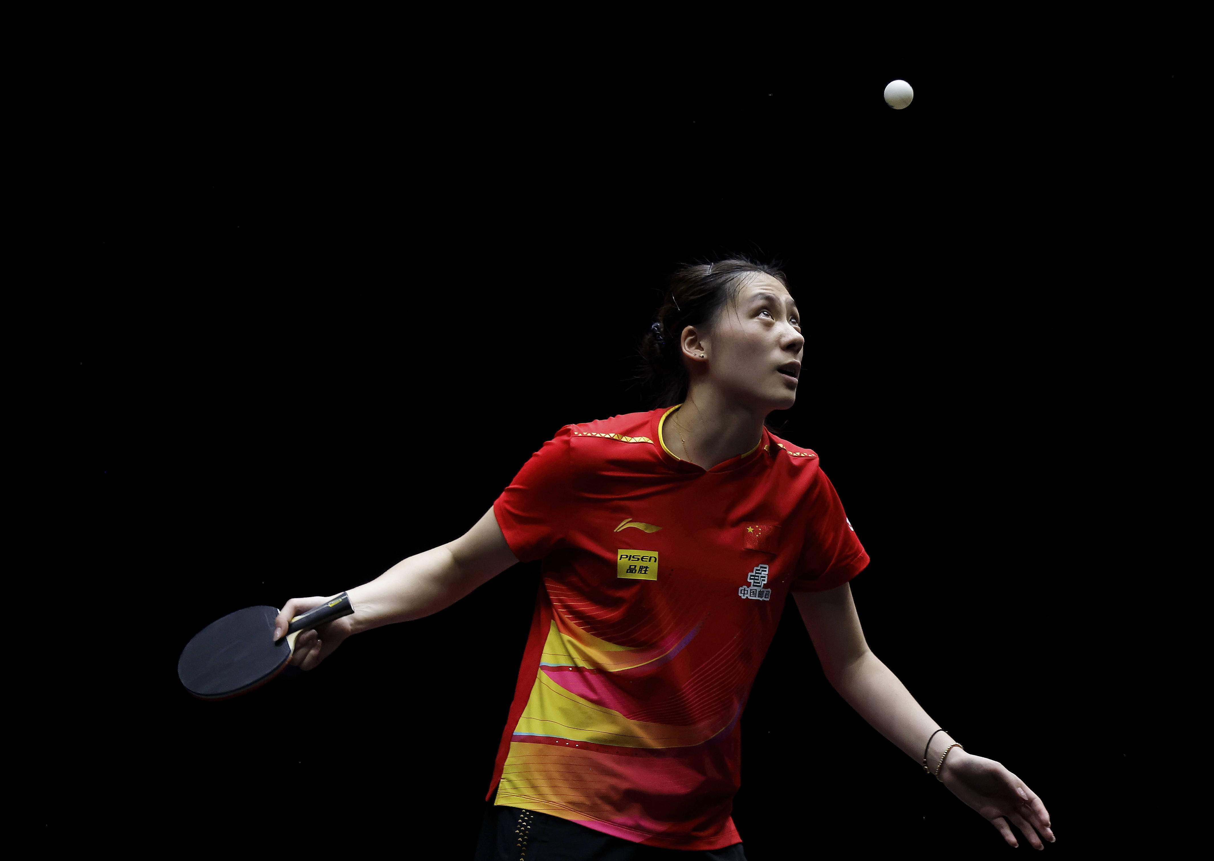 尤其在面对 尤其在面对