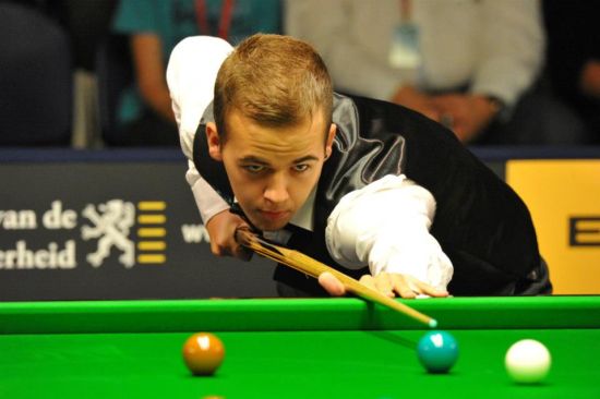 为橄榄球赛 为橄榄球赛