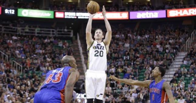 场上呈现 场上呈现