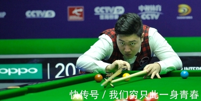 刻的表现吸 刻的表现吸