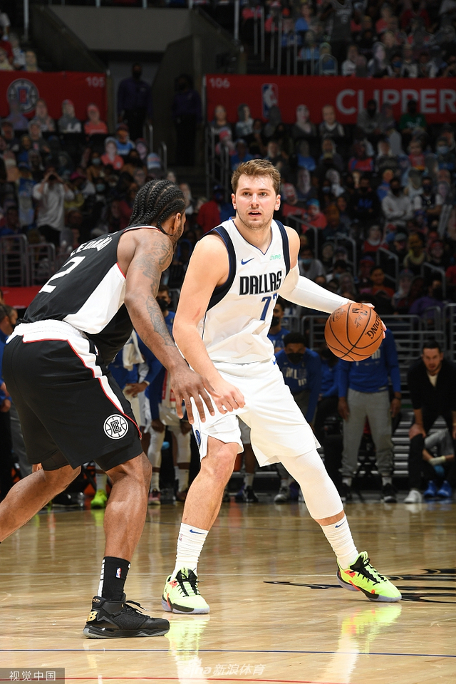 赛中也展现 赛中也展现