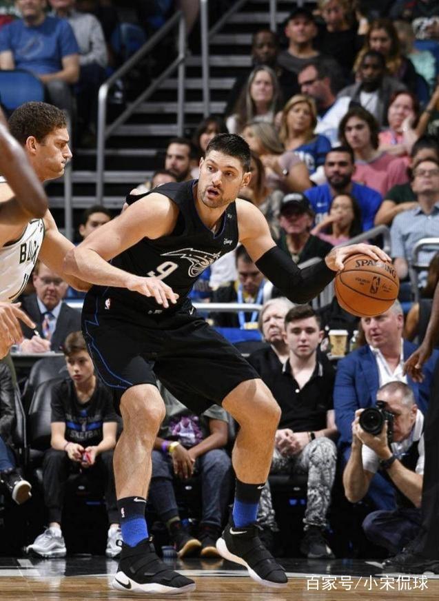 排在主場夜 排在主場夜